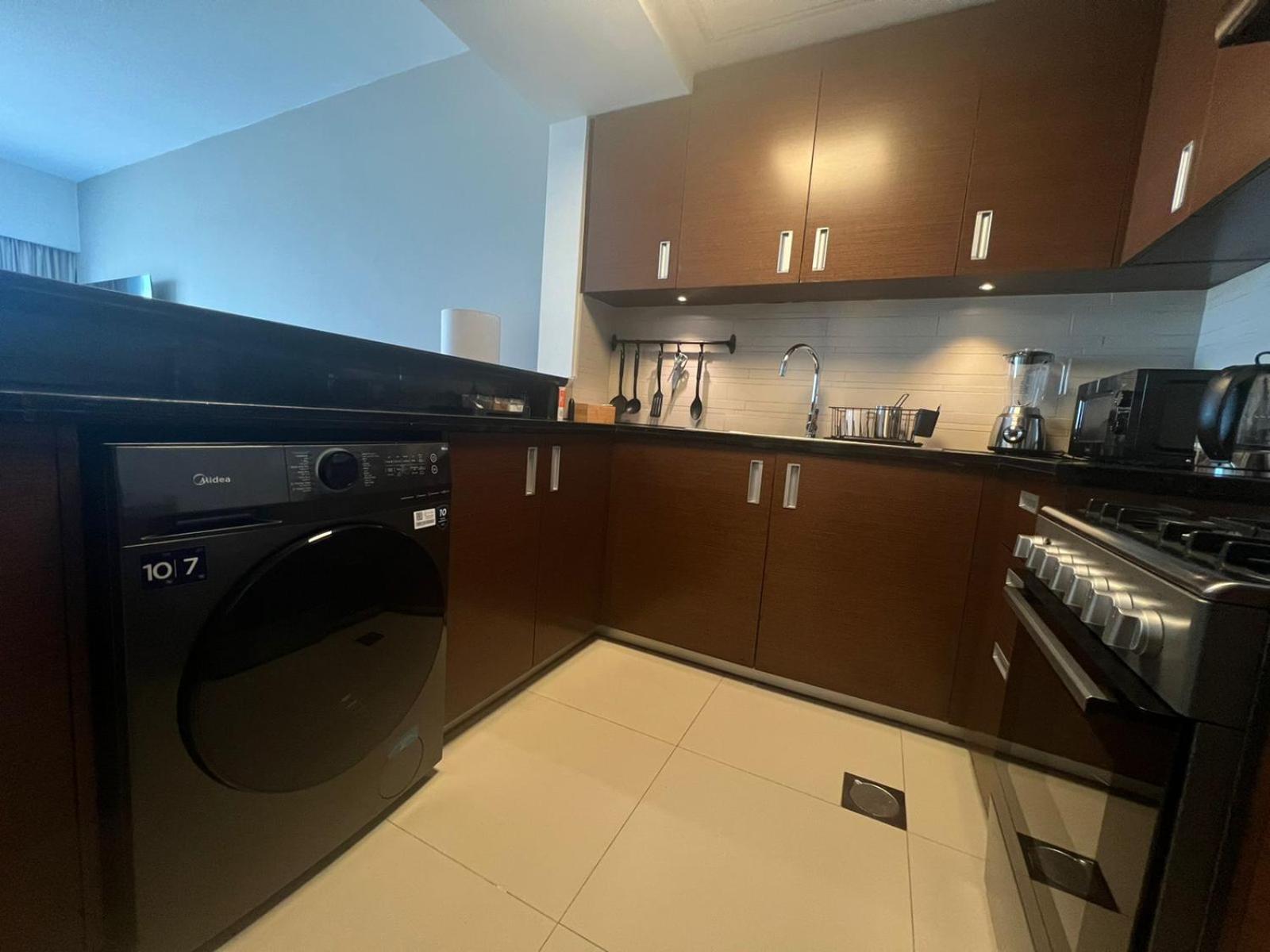 Dinar Home Abu Zabi Zewnętrze zdjęcie
